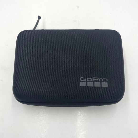 Go Pro Hero 5 Camera Bundle with Accessories & Case- Chest strap, Mounts TESTED - Picture 11 of 11